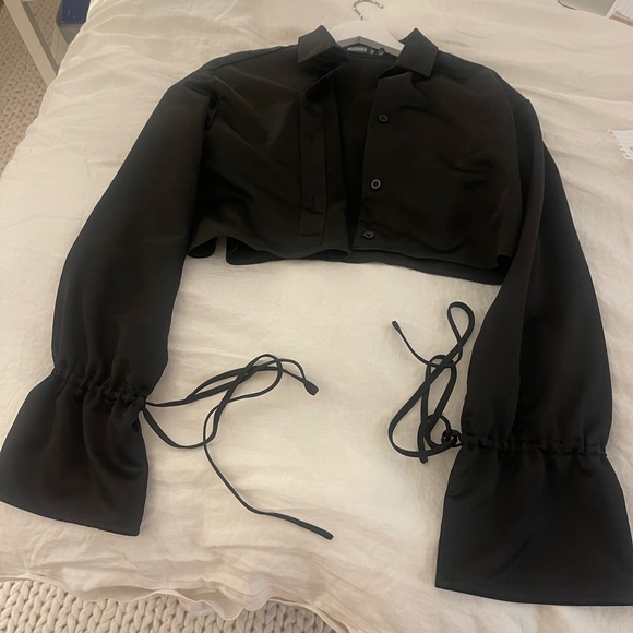 Pretty little thing top - Picture 2 of 2